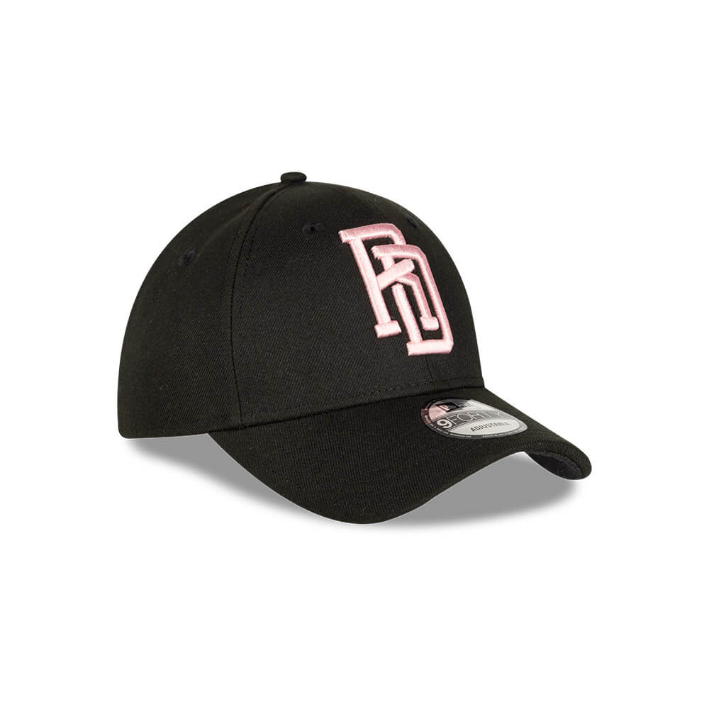 70872613_9FORTY_FEDRED_BLK_3QR